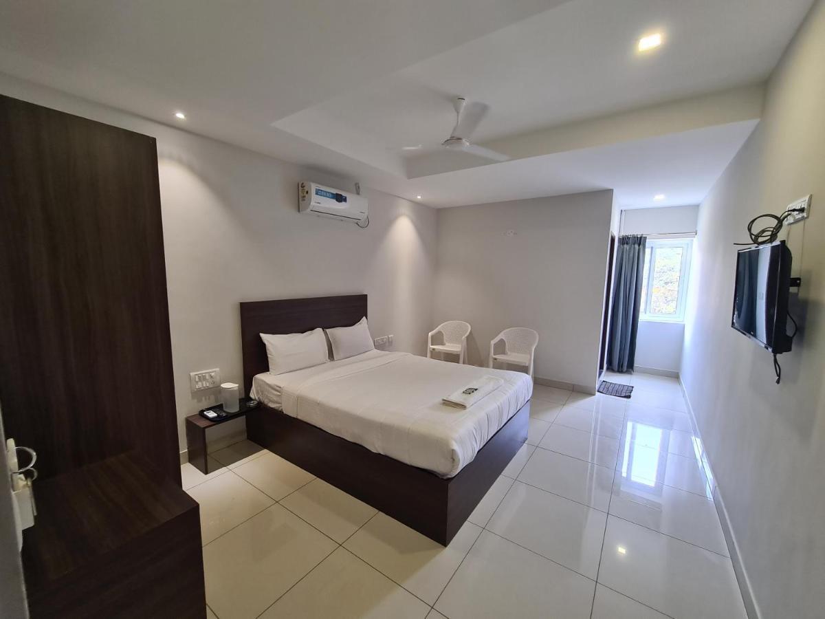Super Hotel O Urban Inn บังกาลอร์ ภายนอก รูปภาพ